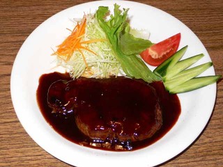 Ajidokoro Tadani - 飛騨牛のステーキ定食です。今日のメイン料理です。