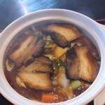 Chuukaryouri Shunrakuen - 豚バラ土鍋飯