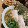 ラーメン 野良裏家