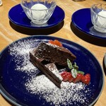 肉寿司 肉和食 KINTAN - ガトーショコラと本日のジェラート