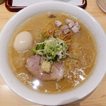 三ん寅 - 味噌らーめん＋煮玉子