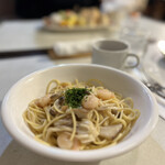 Hiyoshi - パスタランチは3種類あった。小エビとキノコのパスタ。