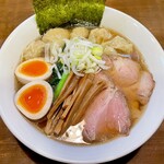 ラーメン一兎 - 「あっさり煮干しNEO(800円)+味玉(100円)+ワンタン(150円)」です