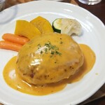 キッチン ブルー グローブ - 鳥挽肉と長芋のハンバーグのアップ