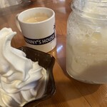 Kenny's House cafe - 