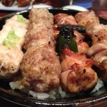 伊勢廣 京橋本店 - ４本丼アップ