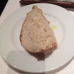 アンティカ・オステリア”トト”  - 絶品の自家製パン