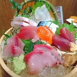 Hamayaki Kaisen Izakaya Daishou Suisan - 刺身 八点盛り