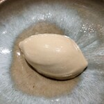 馳走西健一 - ピスタチオのアイス