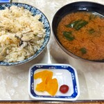 よしゆう水産 - 牡蠣ご飯　美味☆