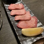 生焼きホルモン 元家 - 