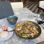 アップステアーズ - 