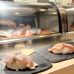 Sushi Bar にぎりて - 