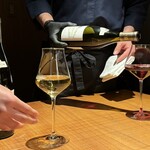 一六四 三上ル - グラスワイン　白　赤