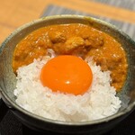 一六四 三上ル - 卵黄カレー！