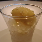 ラ・トルテュ - ランチＡコース～口直し（ソルベ）