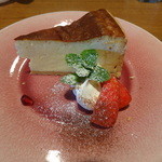 KITCHEN TSUNAGU - １２月のケーキ、ベイクドチーズケーキ