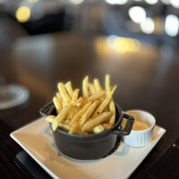 DINING & BAR TABLE 9 TOKYO - 