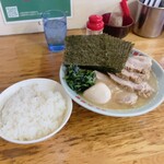 ラーメン六角家 - 