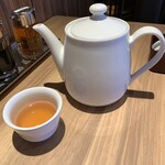 鼎泰豐 - ポットサービスのお茶はありがたい。