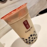 貢茶 - パール(タピオカ)(+80円)です。