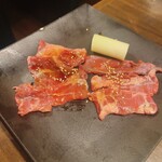 焼肉 腰塚 - 