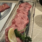 焼き肉 ホルモン まる金 - 