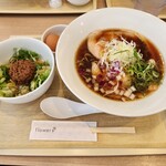 自家製麺 フラワー - 