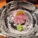 大鯛寿司 - お造り（マルゴ鯛）