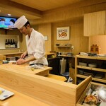 魚元 - 店主 古川さん