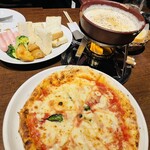 Italian BAR KIMURAYA - ピザとチーズフォンデュ