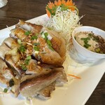 タイ料理ルアンマイ - 