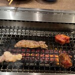 Taishuu Yakiniku Ando Horumon Ushiyoshi - 