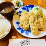 ぽん多本家 - 牡蠣フライ＆ご飯・赤だし・おしんこセット