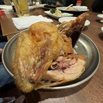 餃子のネオ大衆酒場 ニューカムラ - ひな鶏の半身