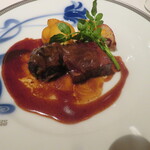 アピシウス - 和牛頬肉と牛舌のリヨン風