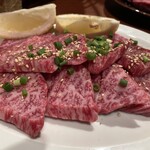 肉や 恵比寿 まる福 - 