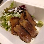 食楽処 気まぐれ - 気まぐれ風おつまみ和牛チャーシュー 1,000円(税込)。