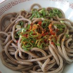 池内うどん店 - 特製粗挽き鷹の爪が、キクゥ～(>_<)