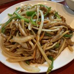 満洲園 - ランメニュー：定食の青椒肉絲