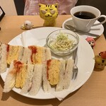 池田屋珈琲 - 料理写真:ミックスサンドイッチ・モーニング　500円(税込)