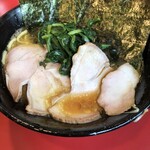 家系総本山 吉村家 - 