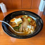 麺屋・國丸。 - 金の炙り味噌超バターラーメン¥1,020