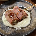 Yasai Makikushi To Motsunabe Okuo - 牡蠣と白菜のベーコン巻き