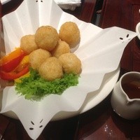 萬珍樓 本店 - イカの団子の香り揚げ(小)