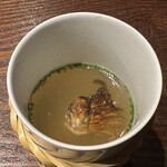 赤坂 鮨大谷 - スッポンと河豚のヒレ酒仕立て