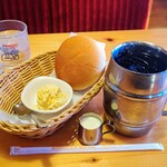 Komeda Kohi Ten - アイスコーヒーラージ580円 モーニング ローブパン 手作りたまごペースト バター