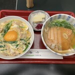 道頓堀 今井 - 親子丼(小うどん付)