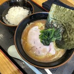 ラーメン見田家 - 