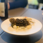 プレゼンテ スギ - ㉓ 猪のラード+黒胡麻のフィナンシェ